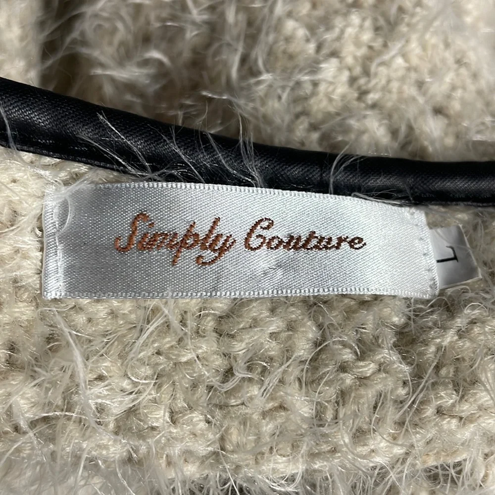 Simply Couture oversized decorative sleeve